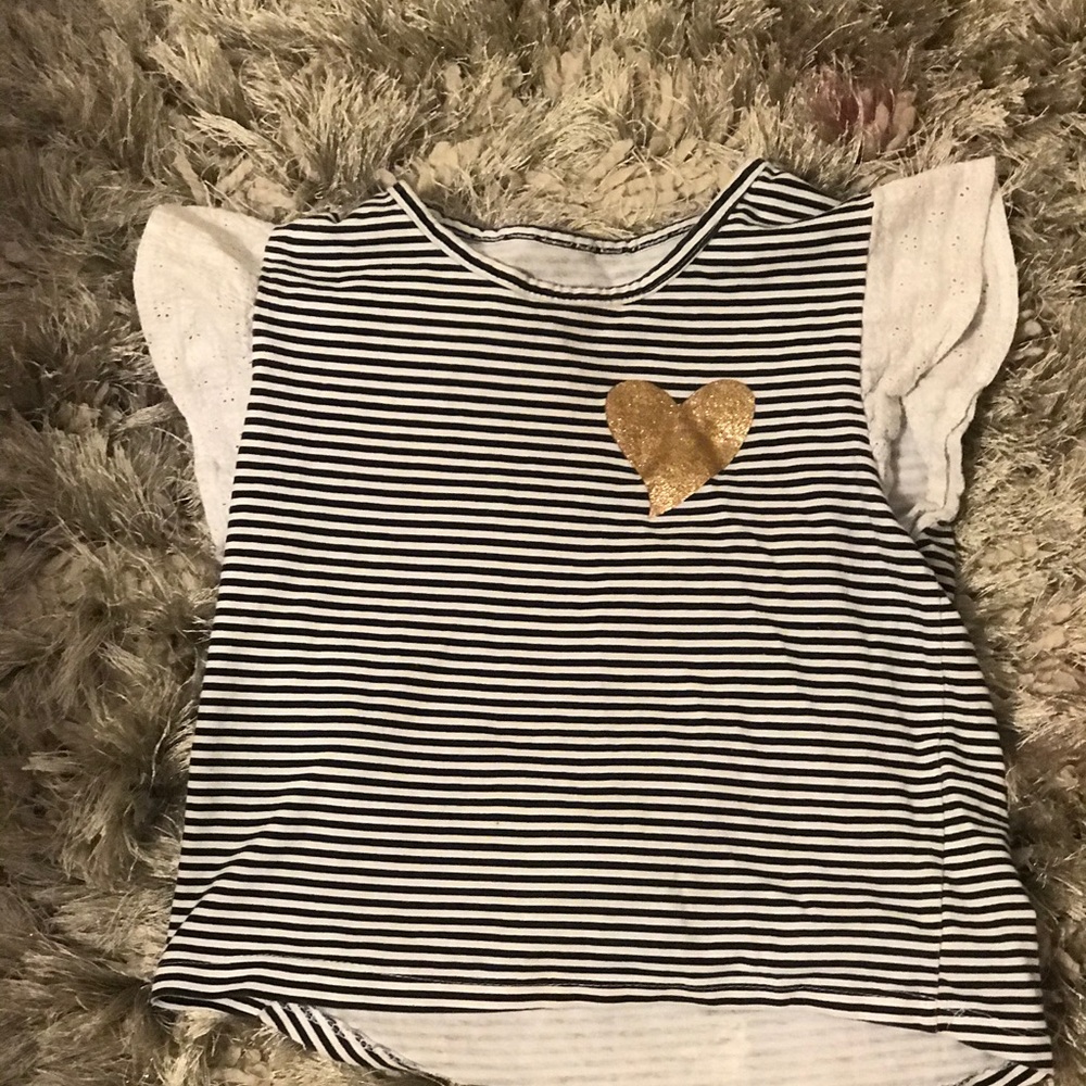Girl’s shirt